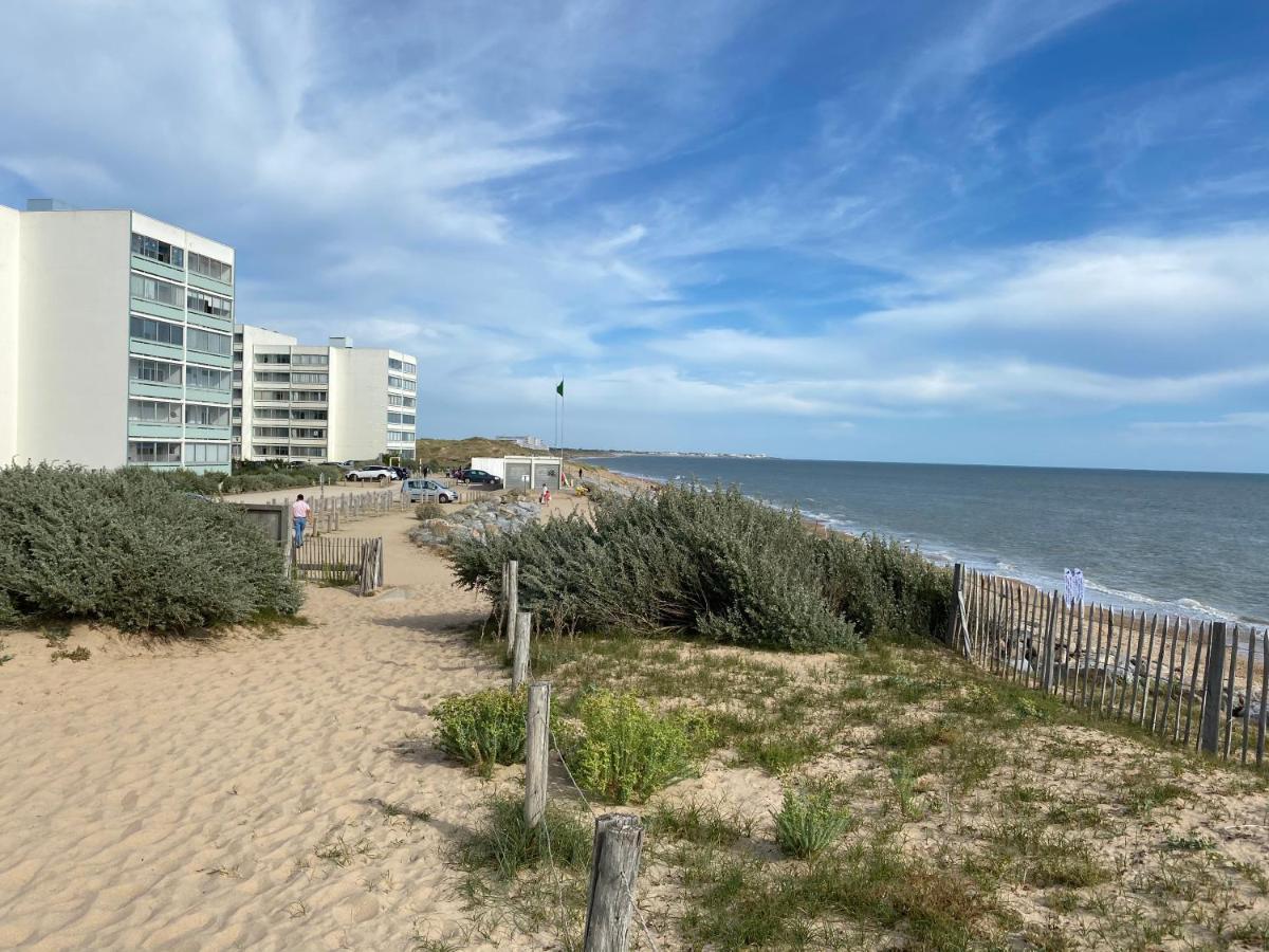 A 100M De La Plage Сент-Илер-де-Рье Экстерьер фото